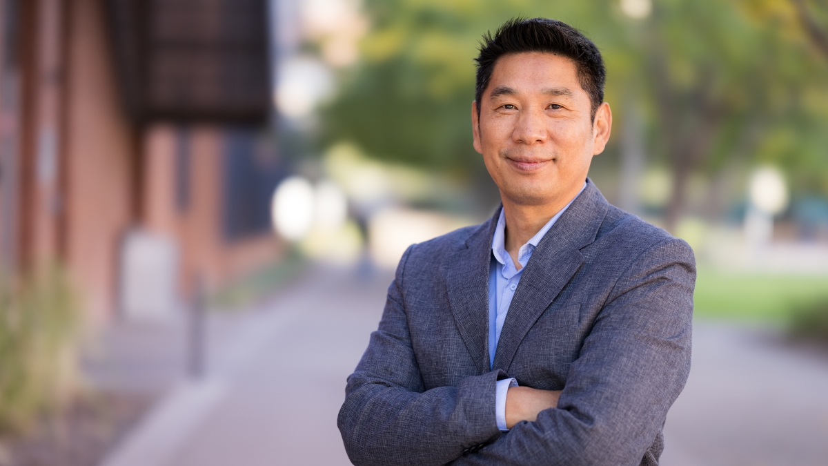 Professor Hao Yan